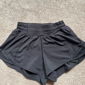 Lululemon hotty hots shorts